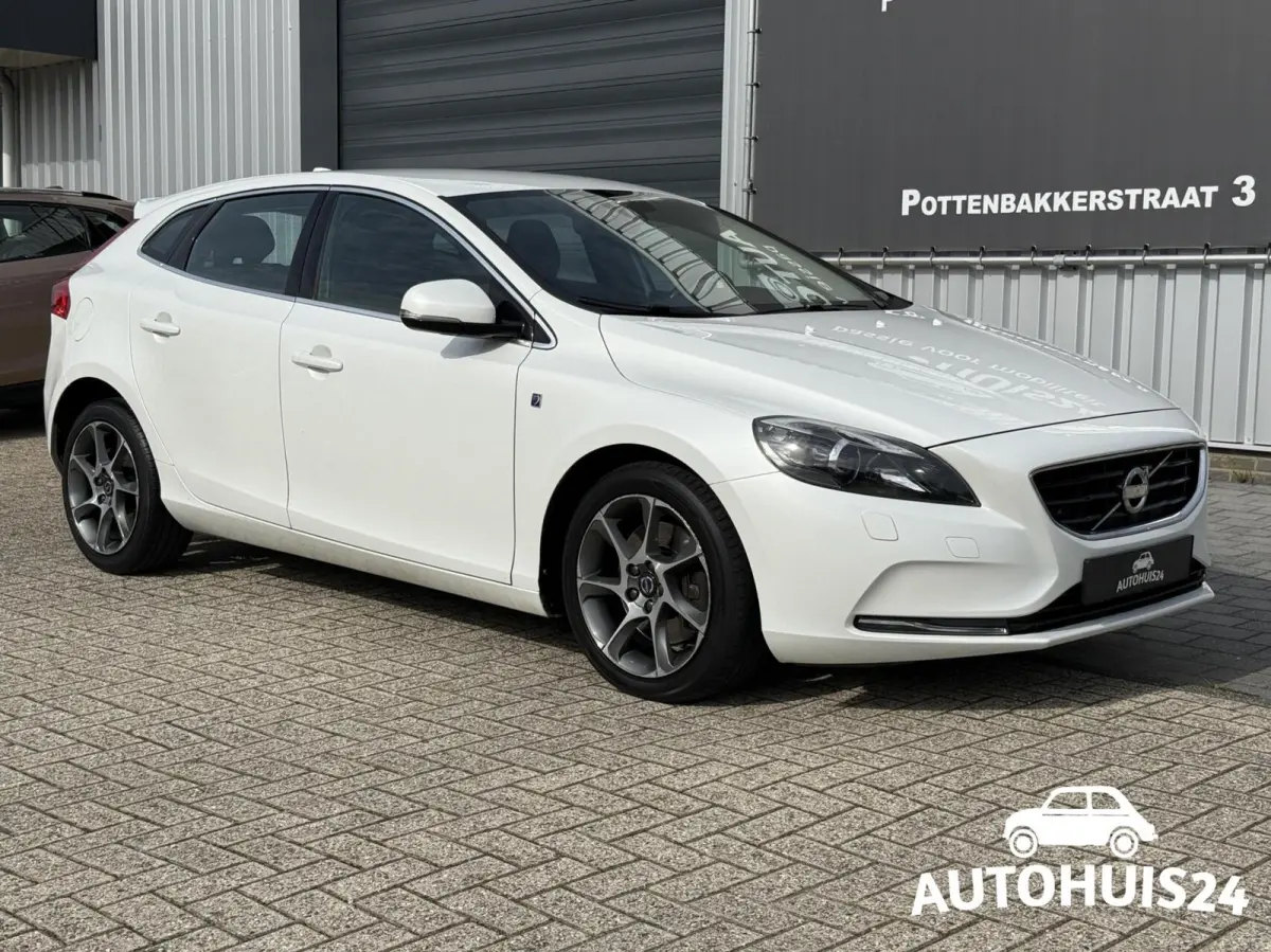 1.5 T3 Ocean Race AUTOMAAT XENON|NAVI|LEDER|17"