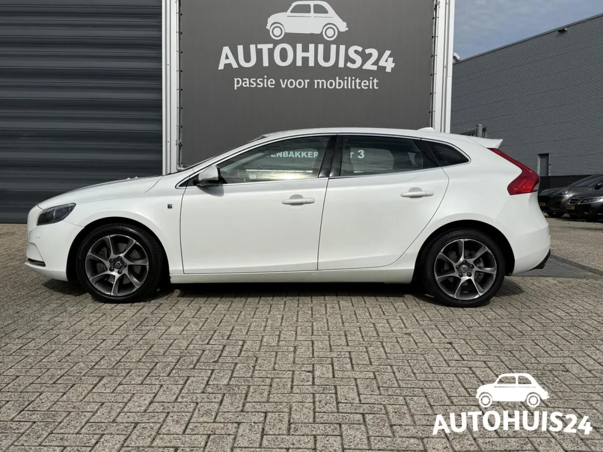 1.5 T3 Ocean Race AUTOMAAT XENON|NAVI|LEDER|17"