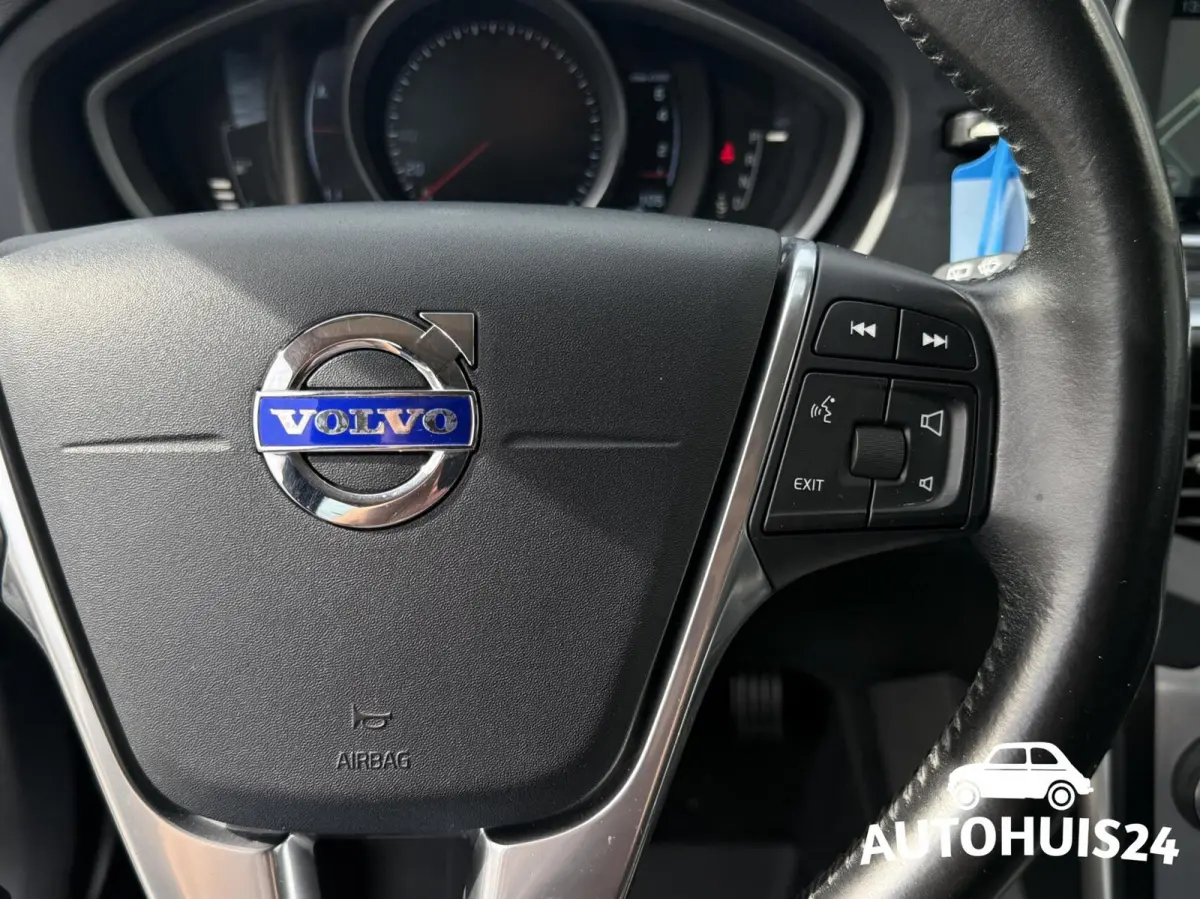 1.5 T3 Ocean Race AUTOMAAT XENON|NAVI|LEDER|17"