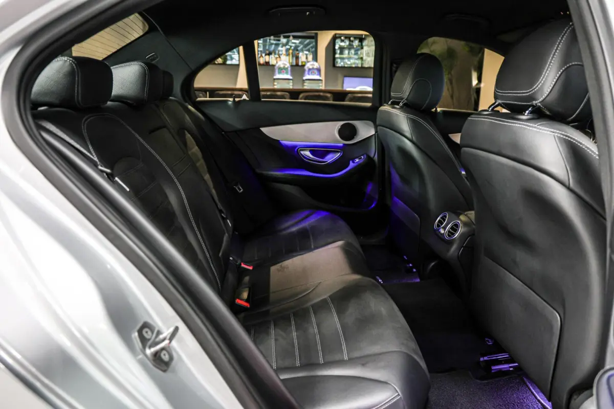 180 Business Solution AMG Plus Upgrade Edition|Camera|Sportonderstel|Keyless
