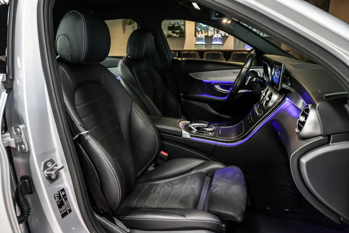 180 Business Solution AMG Plus Upgrade Edition|Camera|Sportonderstel|Keyless