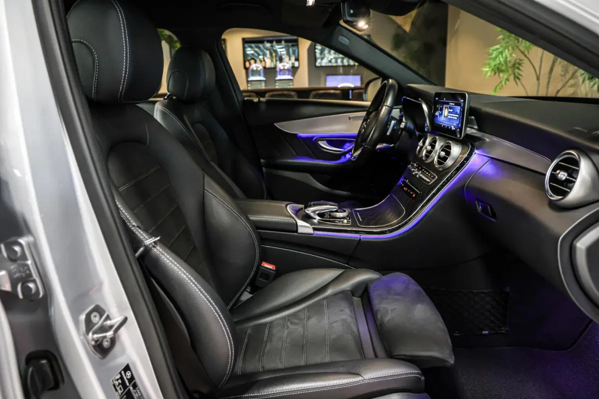 180 Business Solution AMG Plus Upgrade Edition|Camera|Sportonderstel|Keyless