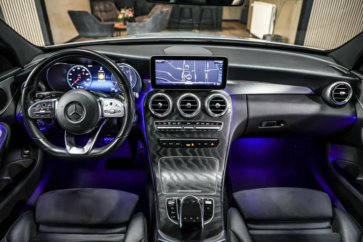 180 Business Solution AMG Plus Upgrade Edition|Camera|Sportonderstel|Keyless