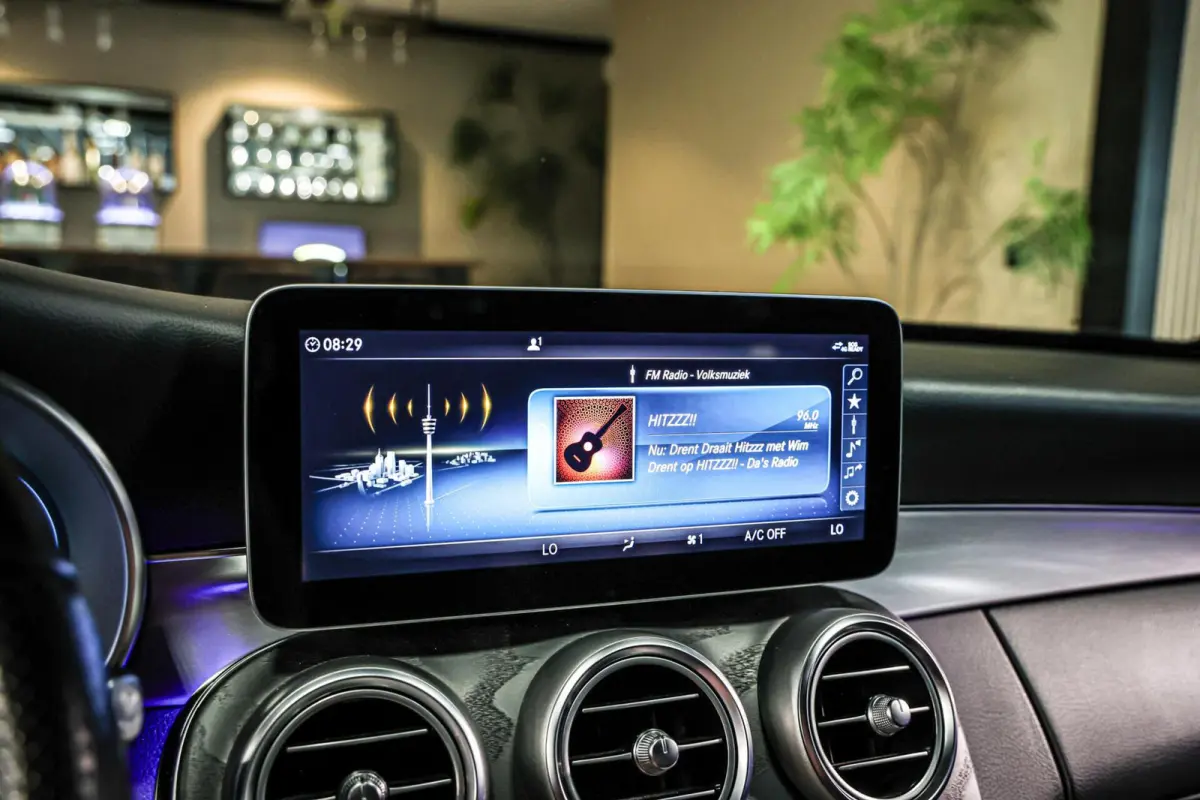 180 Business Solution AMG Plus Upgrade Edition|Camera|Sportonderstel|Keyless