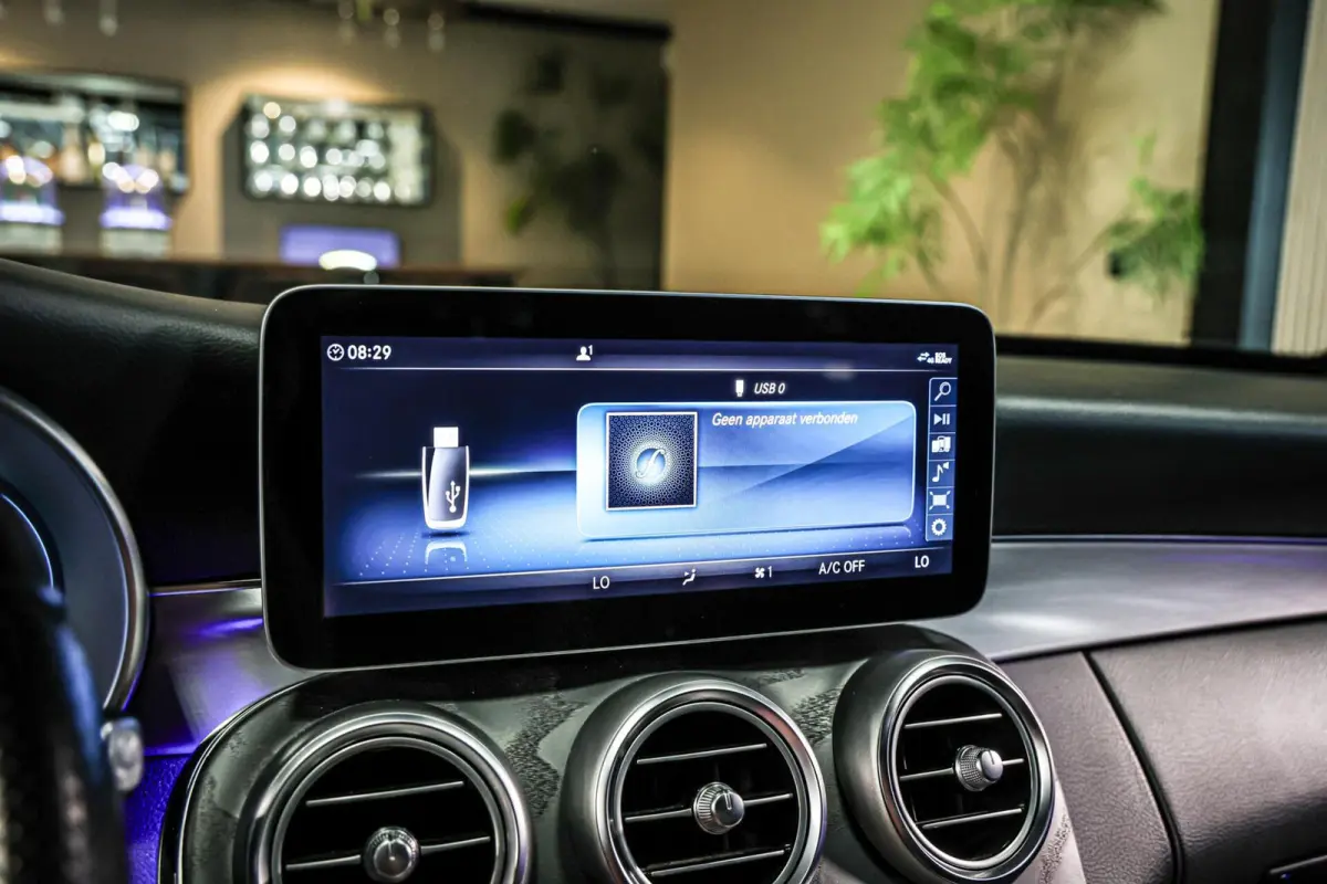 180 Business Solution AMG Plus Upgrade Edition|Camera|Sportonderstel|Keyless
