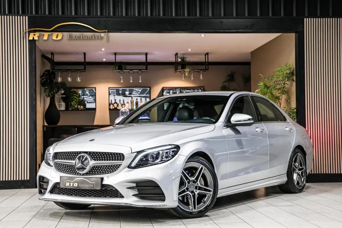 180 Business Solution AMG Plus Upgrade Edition|Camera|Sportonderstel|Keyless