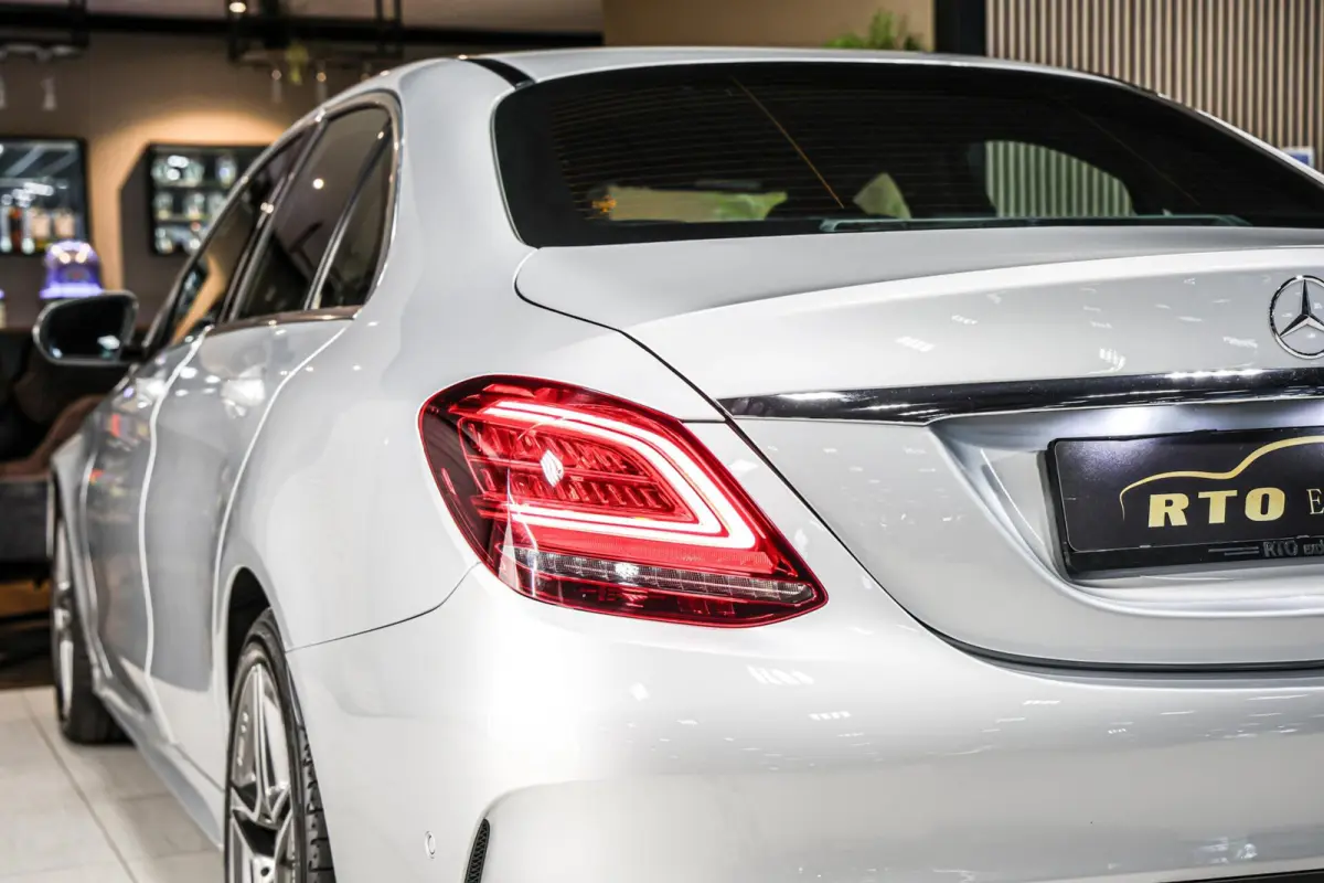 180 Business Solution AMG Plus Upgrade Edition|Camera|Sportonderstel|Keyless