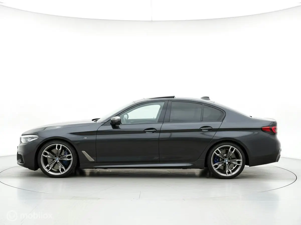 M550i xDrive High Executive B&W|360CAM|MEMORY|DAK