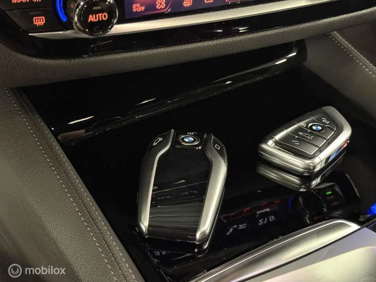 M550i xDrive High Executive B&W|360CAM|MEMORY|DAK