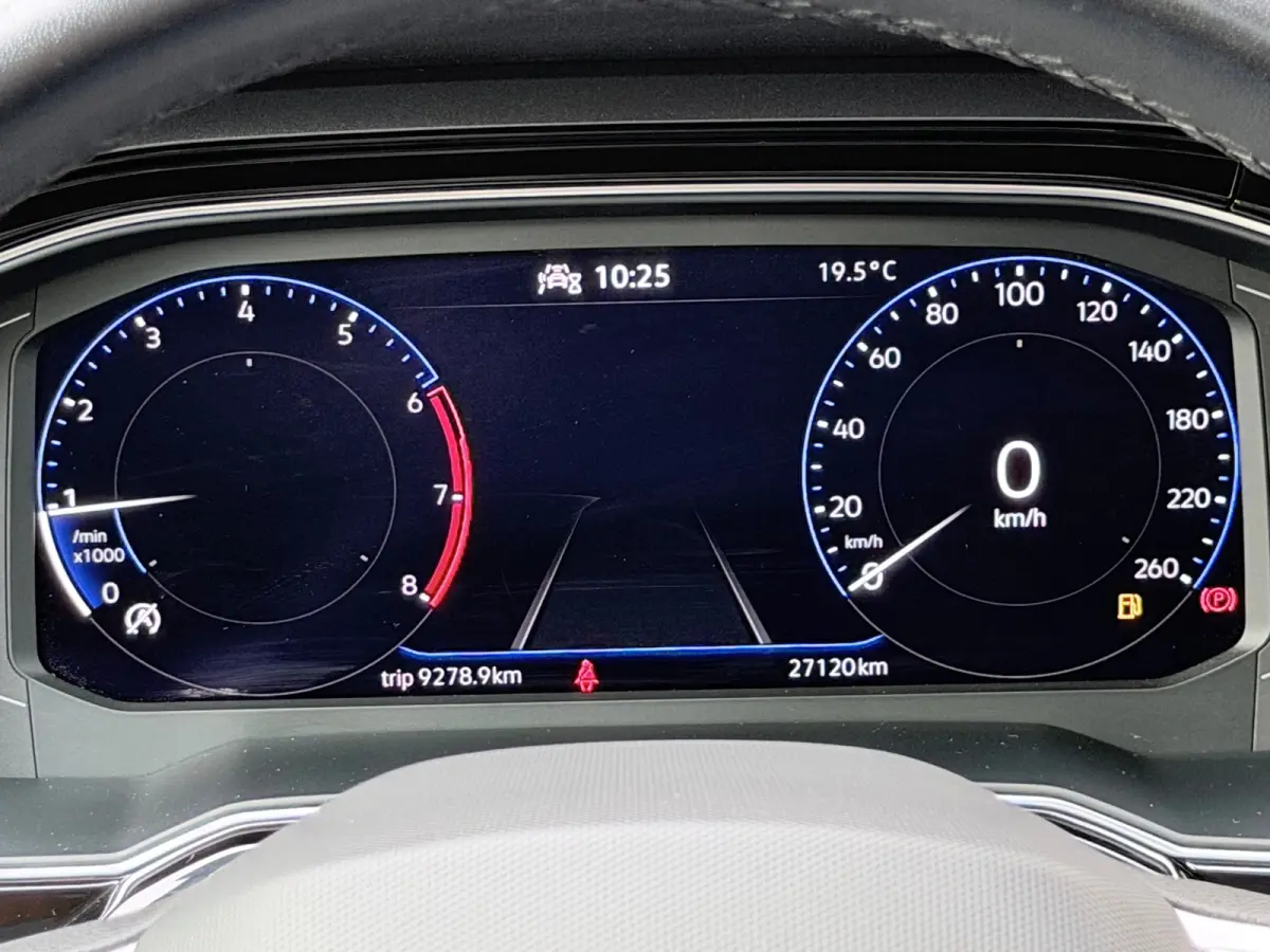 1.0 TSI Style Pano/AppleCarPlay/IQ.Light