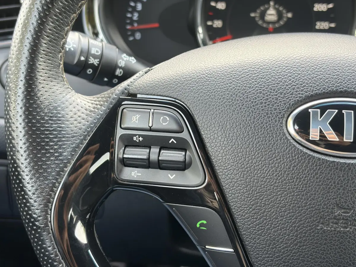 cee'd 1.0 T-GDi GT-Line ✓2e Eigenaar✓Net beurt gehad✓Camera✓120pk✓Stoelverw✓Stuurverw✓6 Bak✓Navi✓Afn Trekhaak✓Keyless✓Pdc✓Lm velgen✓N.A.P✓Apk tot 09-2027