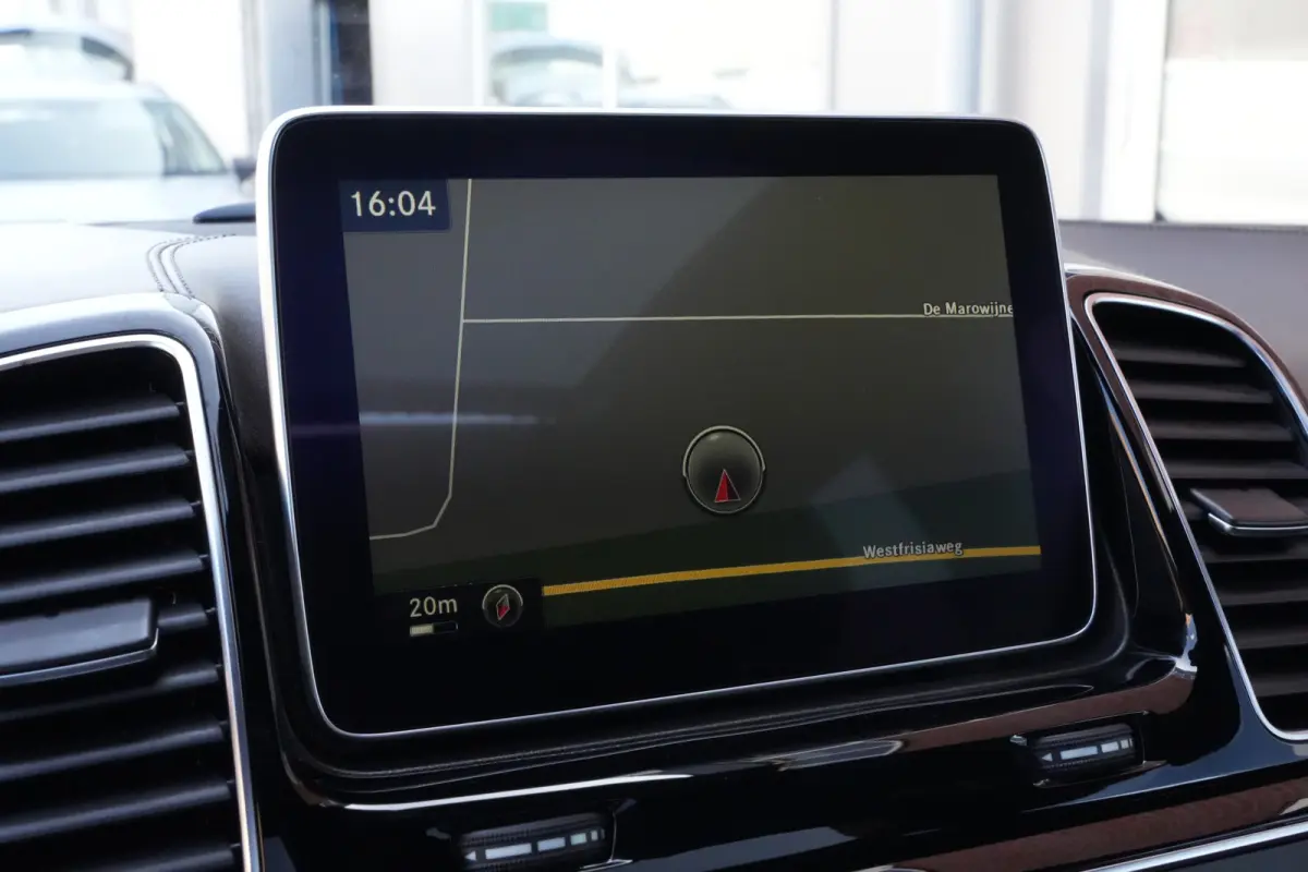 AMG 63 4MATIC | 558 PK | Panoramadak | Burmester Premium Audio | 360° Camera | Mercedes-Benz GLE Coupé AMG 63 4MATIC met 5.5-liter V8 benzinemotor, 8 cilinders, luxe nappalederen AMG-inter
