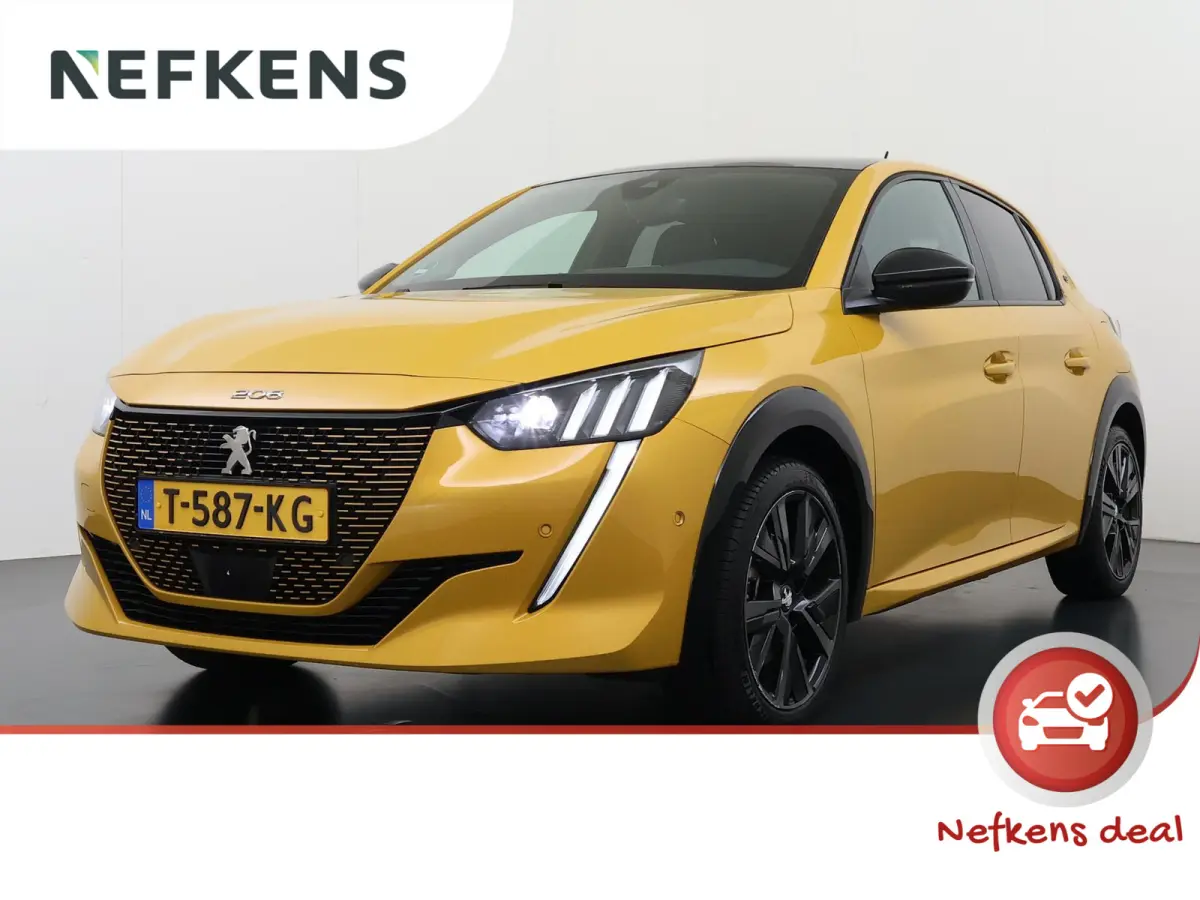 GT 136pk 50 kWh | Navigatie | Panorama dak | Automatische airco | Camera achter | Parkeersensoren | 3D i-Cockpit | Lichtmetalen velgen | Full LED koplampen | Apple Carplay en Android auto