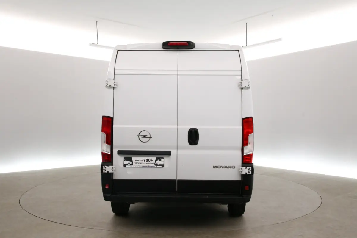 2.2 BlueHDI 140PK 3,5t L3H2 | Clima | Camera | Cruise | 3 Zits | Carplay | Navi | Parkeersens.