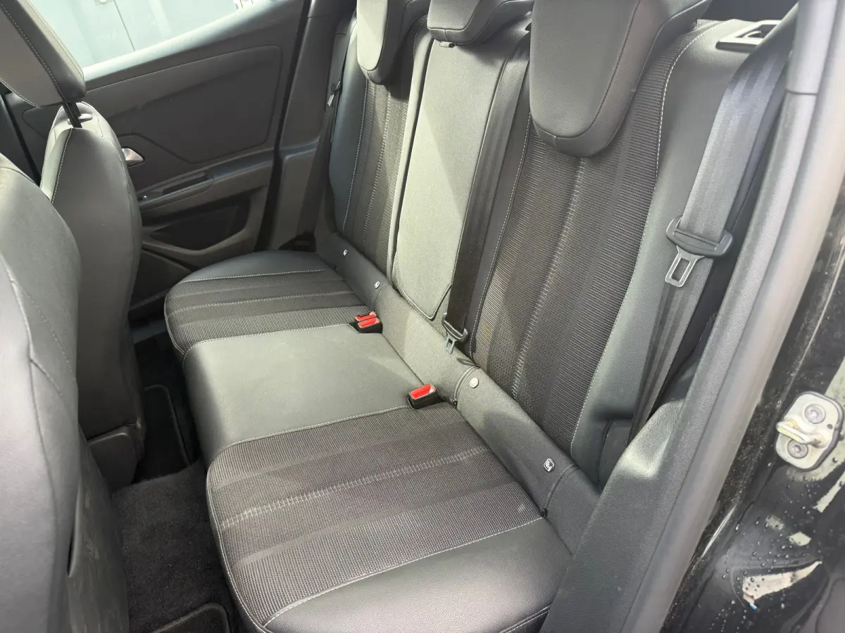 1.2 100PK Elegance | CAMERA ACHTER| PARKEERSENSOREN V&A| CLIMATE CONTROL| DAB| CRUISE CONTROL