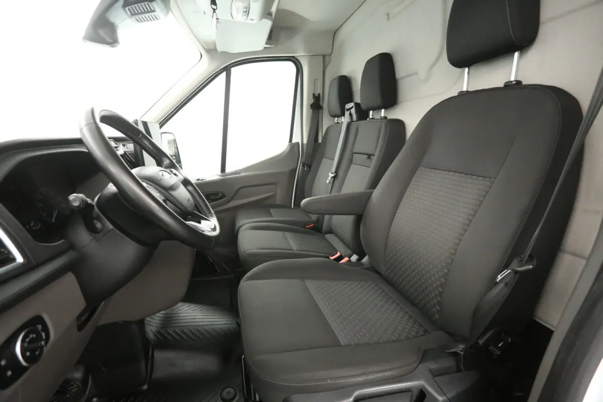 L2H2 68 kWh | Snelladen | SOH 96% | Clima | 360° Camera | 3 Zits | Cruise | Carplay | Navi