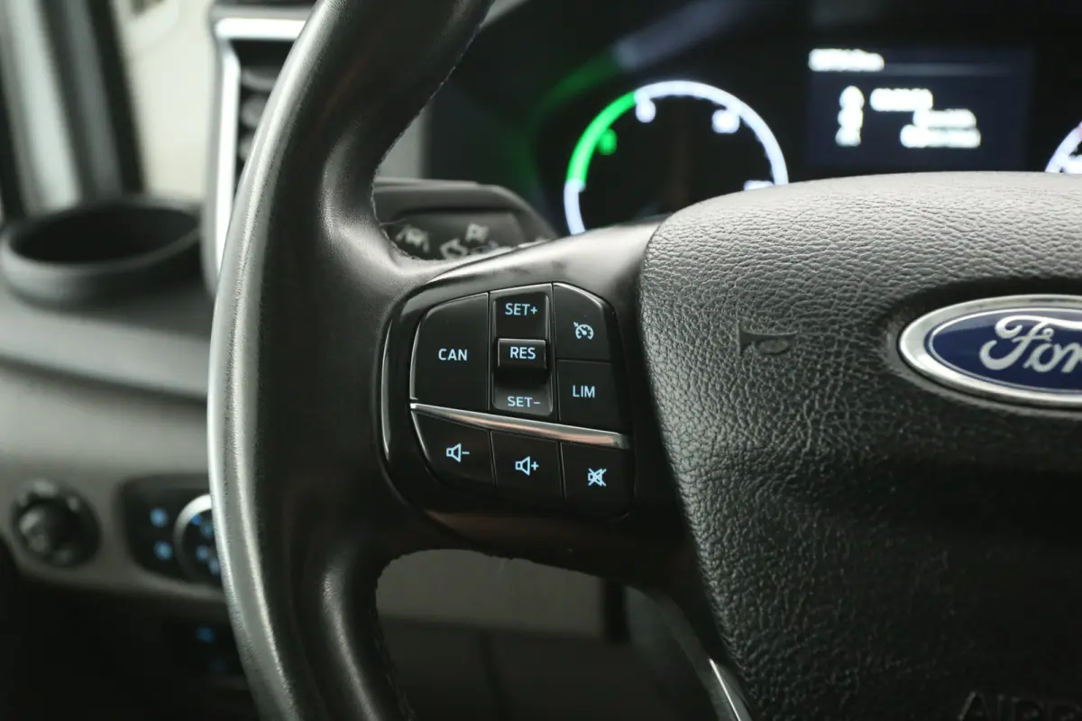 L2H2 68 kWh | Snelladen | SOH 96% | Clima | 360° Camera | 3 Zits | Cruise | Carplay | Navi
