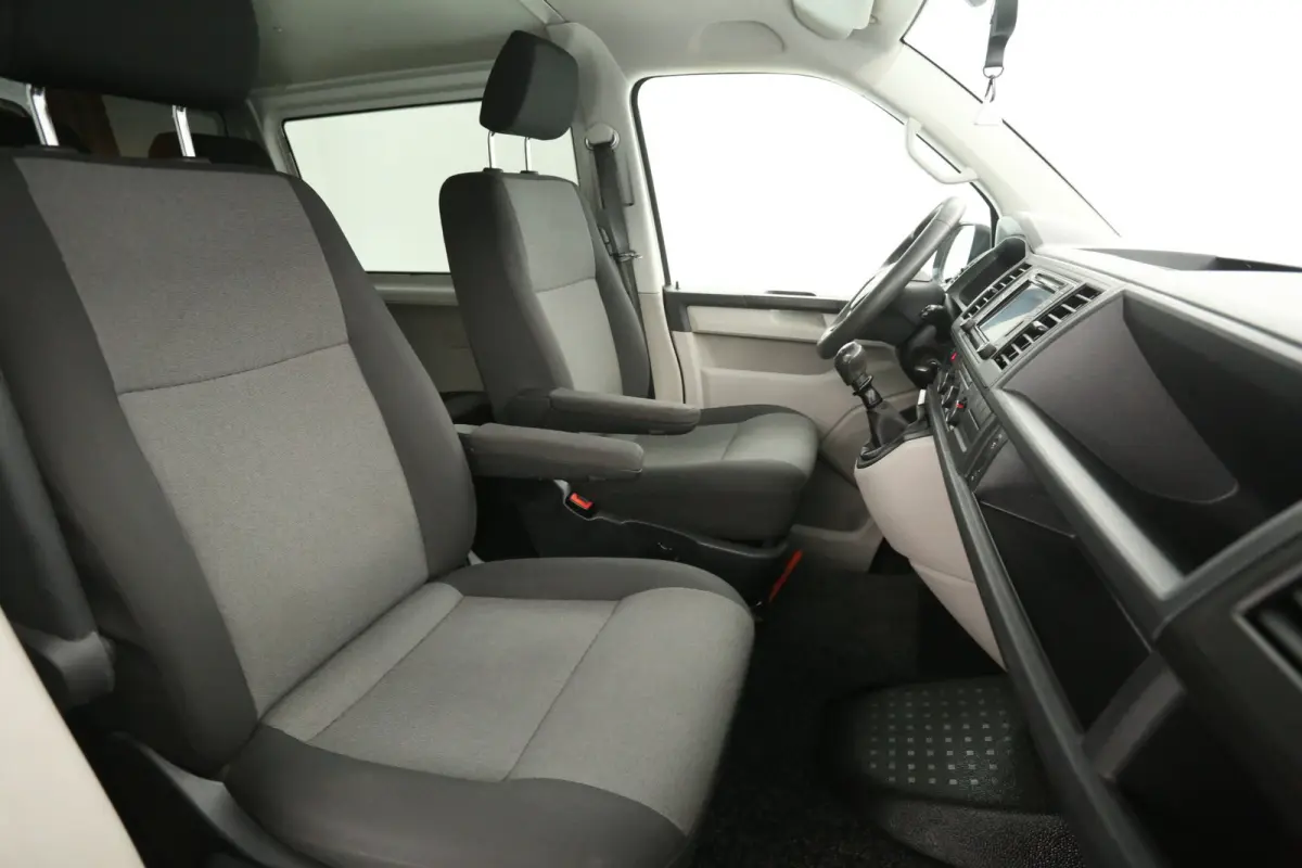 2.0 TDI L2H1 150PK | Dubbele Cabine | Airco | Cruise | Carplay | Navi | Trekhaak