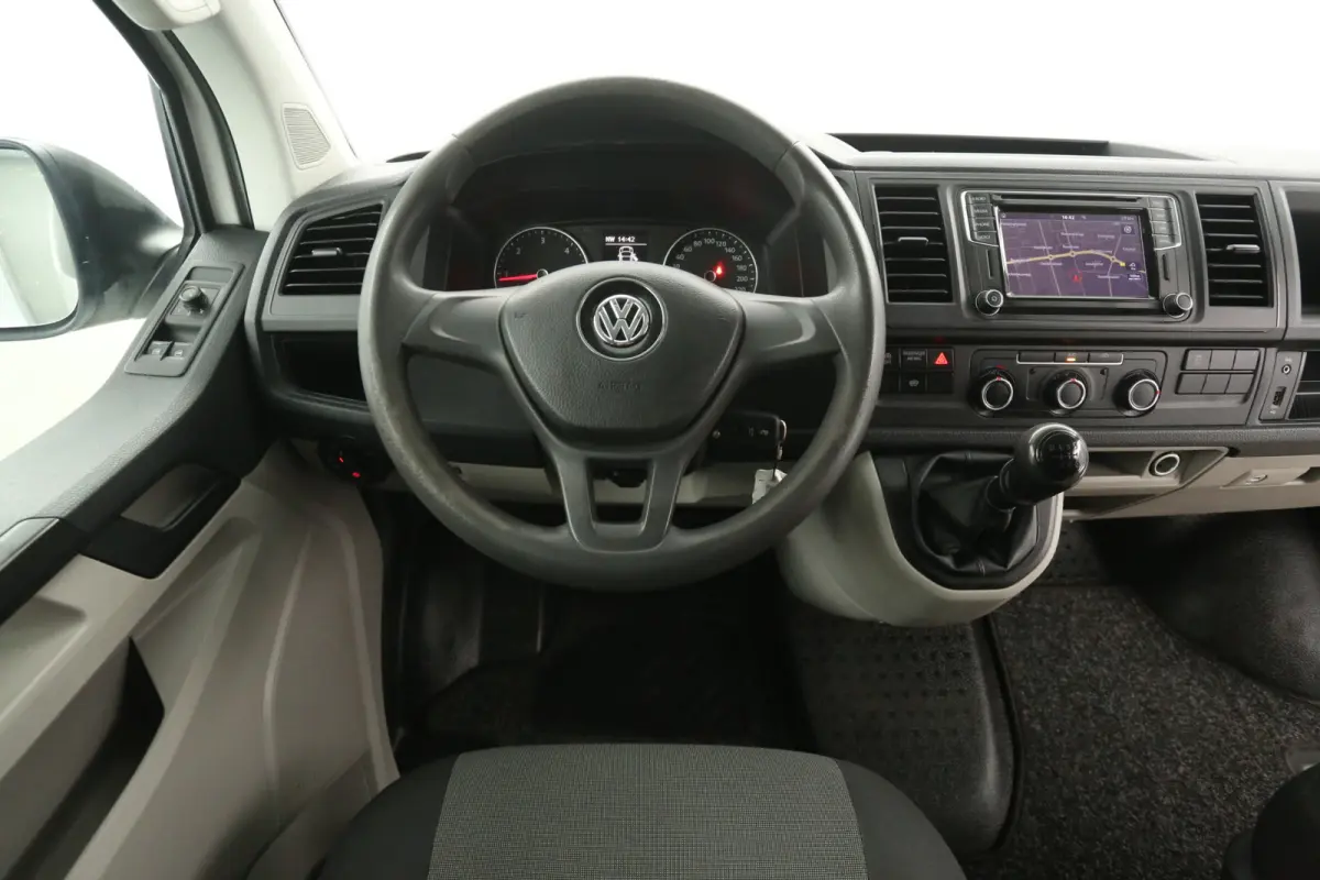2.0 TDI L2H1 150PK | Dubbele Cabine | Airco | Cruise | Carplay | Navi | Trekhaak