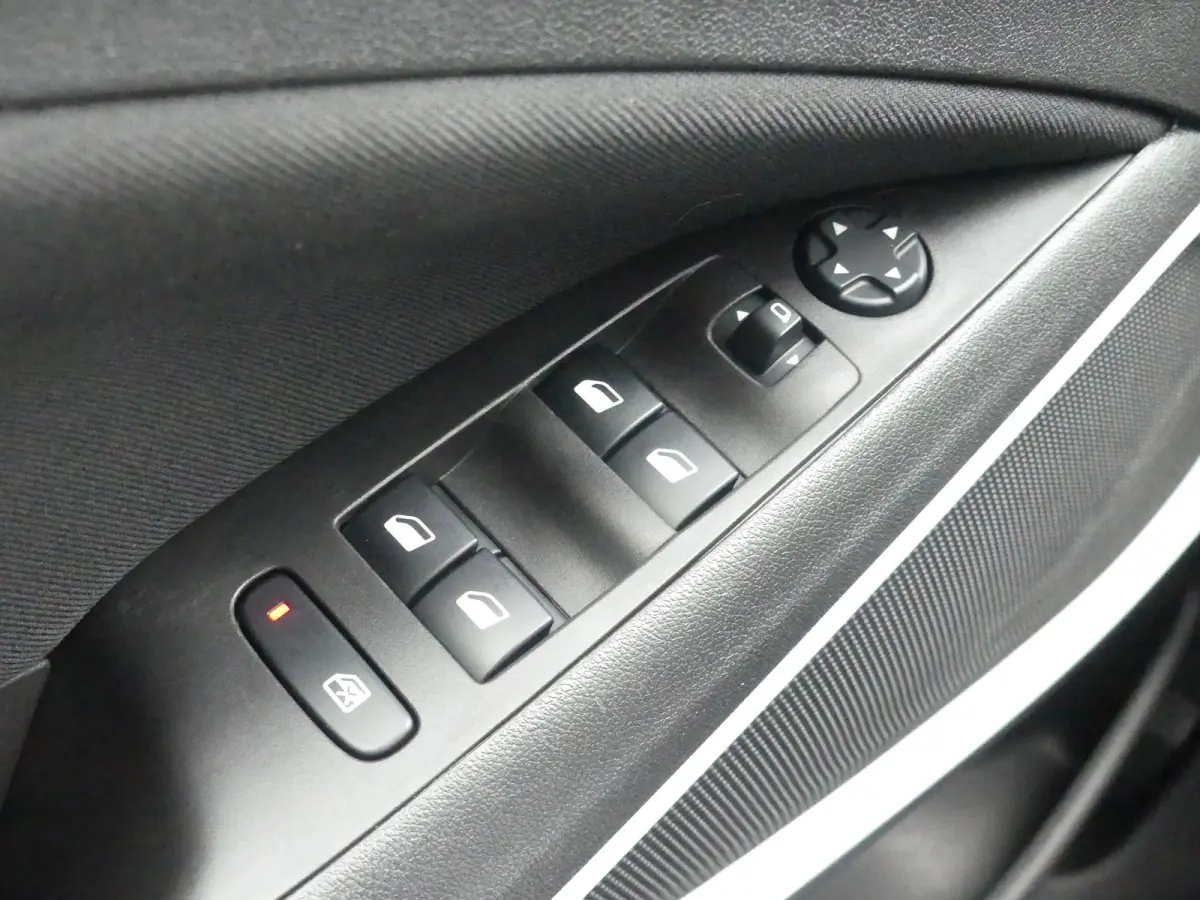 1.2 Turbo Edition 2020 | AIRCO | APPLE CARPLAY / ANDROID AUTO | LMV 16" |