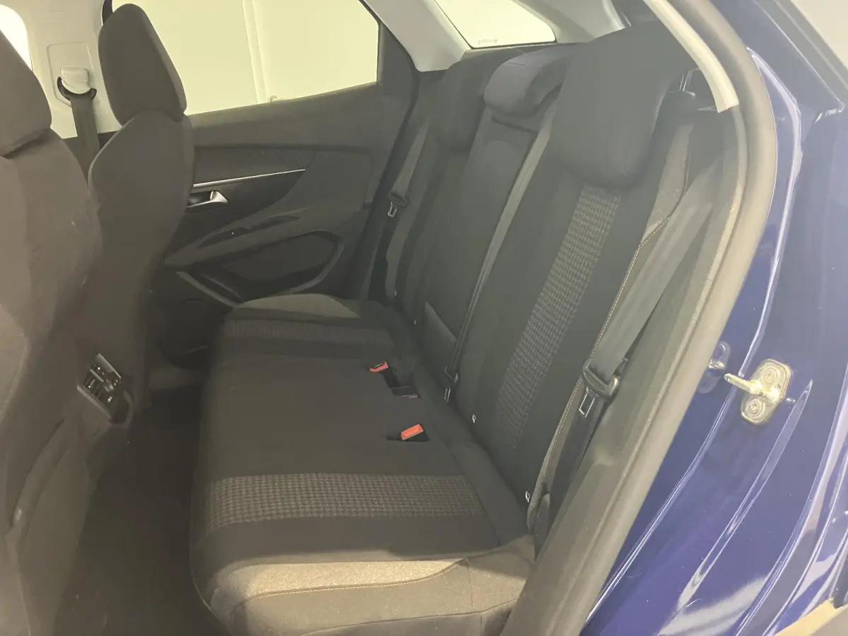 1.2 PureTech Blue Lease Executive