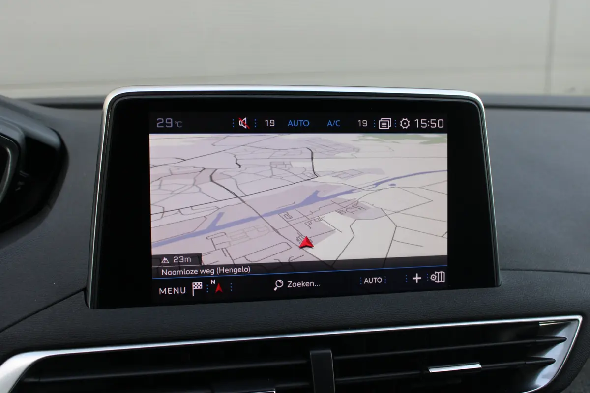 1.2 PureTech 130pk GT-Line | Navigatie | Camera | Trekhaak | All season | Elektrische achterklep | NL auto | Full LED |