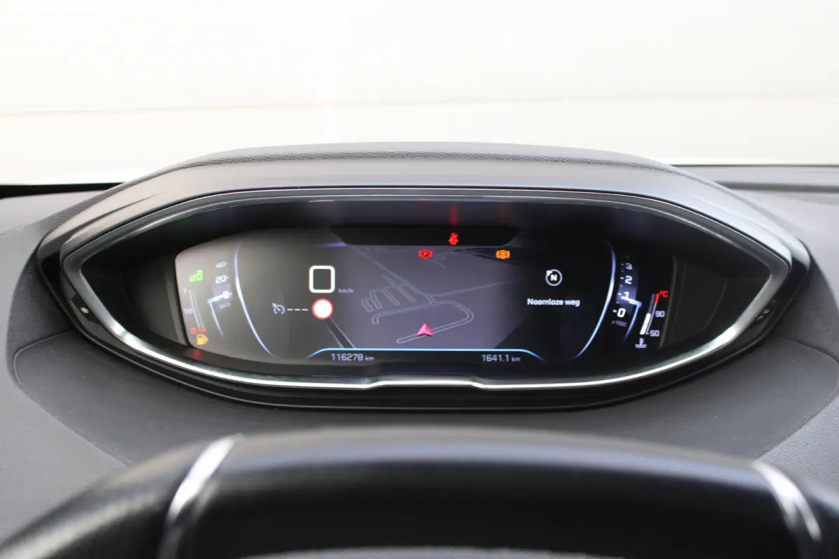 1.2 PureTech 130pk GT-Line | Navigatie | Camera | Trekhaak | All season | Elektrische achterklep | NL auto | Full LED |