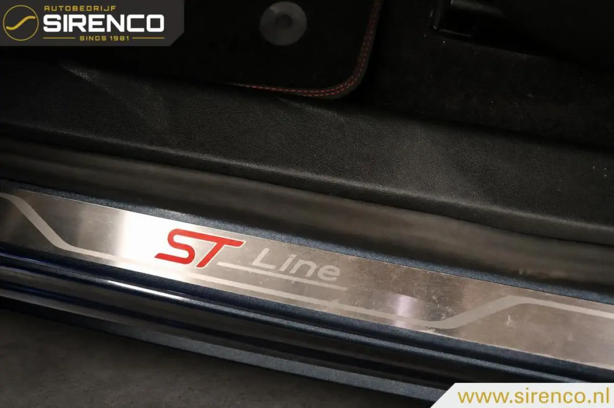 1.0 EcoBoost Hybrid ST Line X | dab | carplay | camera | B&O | virtual cockpit | autopark |