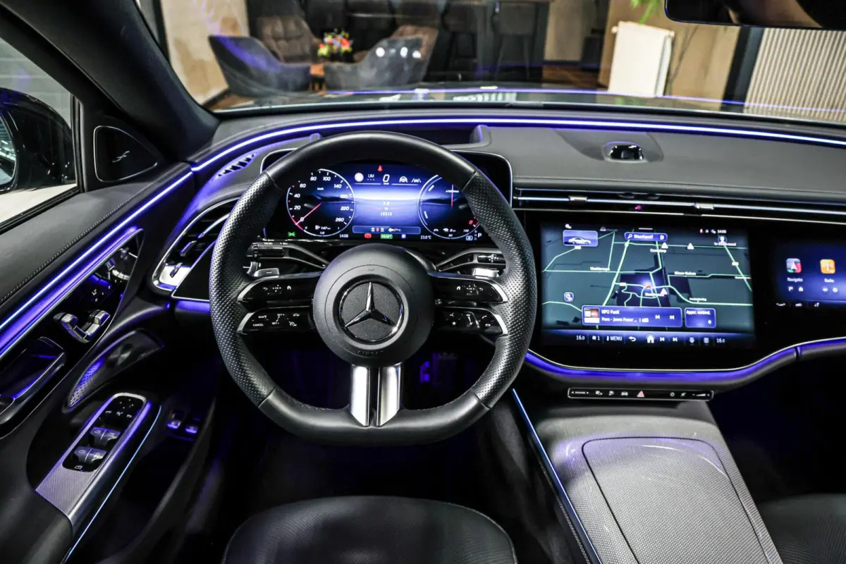 300 e AMG|Hyperscreen|Pano|verkoeling|21''