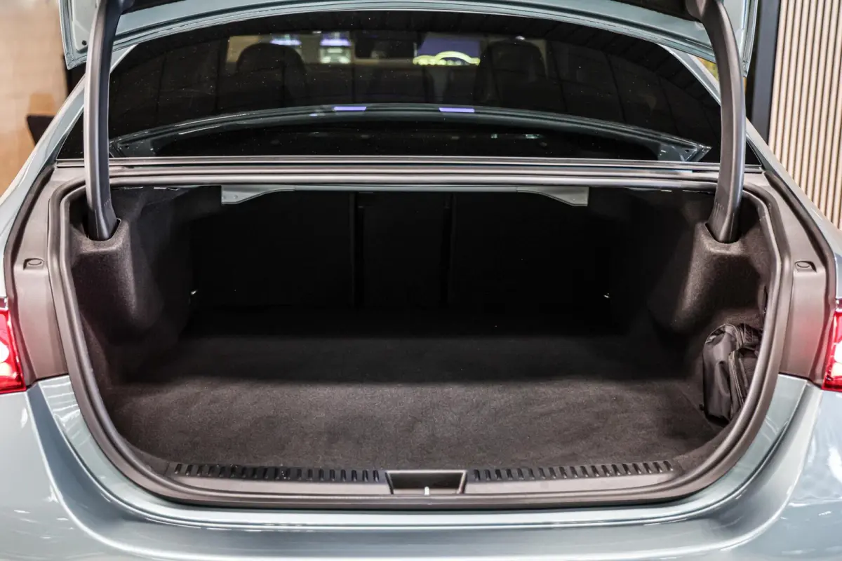 300 e AMG|Hyperscreen|Pano|verkoeling|21''