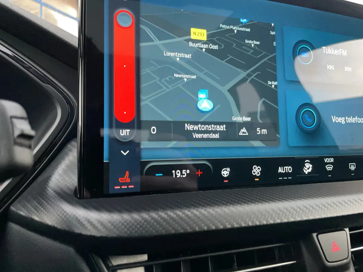 2.5 PHEV ST-Line | Pano | Trekhaak | Adap. Cruise | Stoelverwarming | Apple Carplay | Achteruitrijcamera | Airco (automatisch) | Apple Carplay/Android Auto|telefoonintegratie premium
