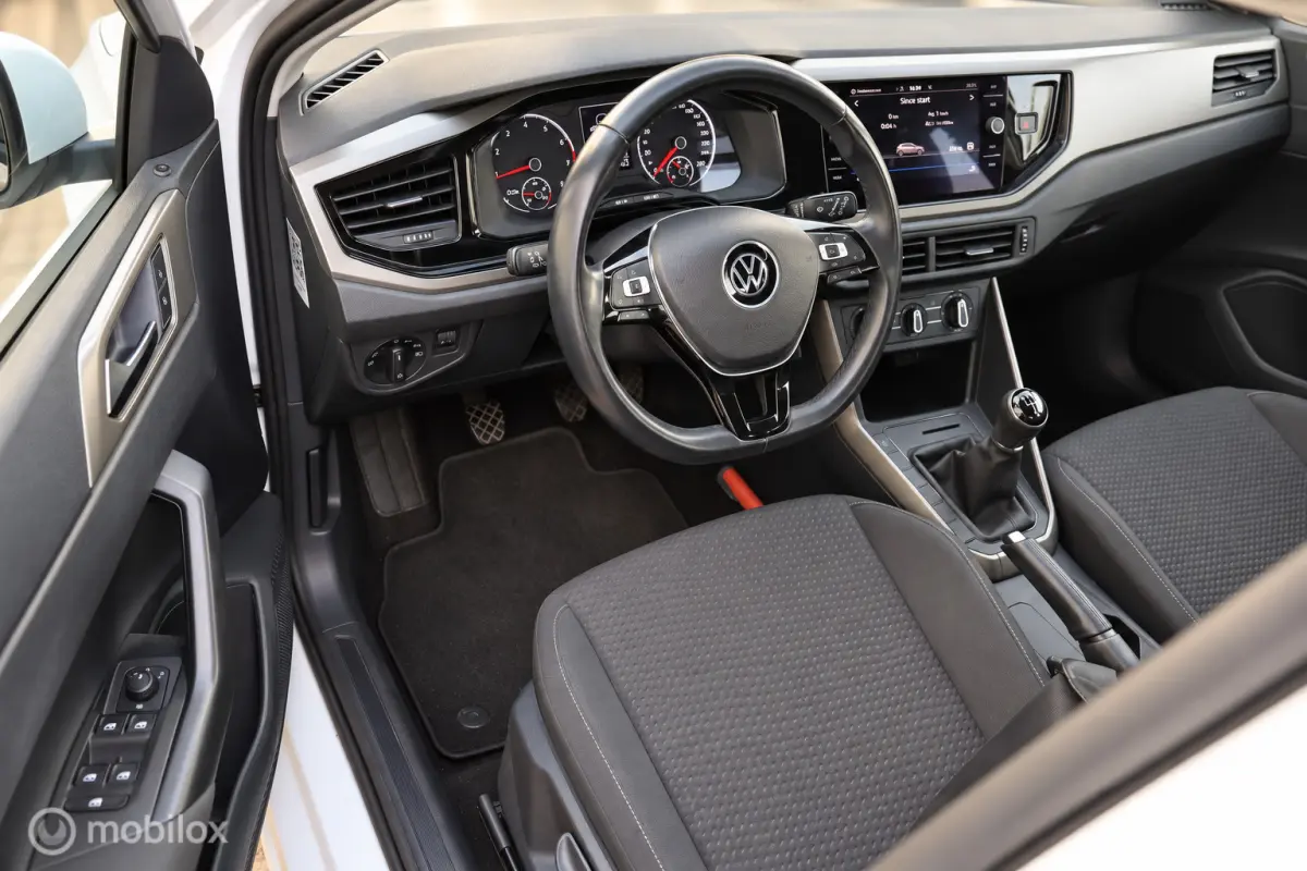 1.0 TSI Comfortline | Carplay | Camera | CC
