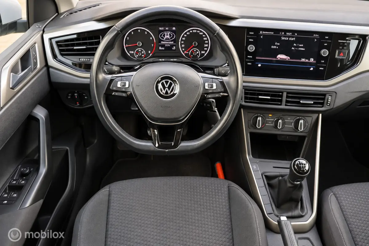 1.0 TSI Comfortline | Carplay | Camera | CC