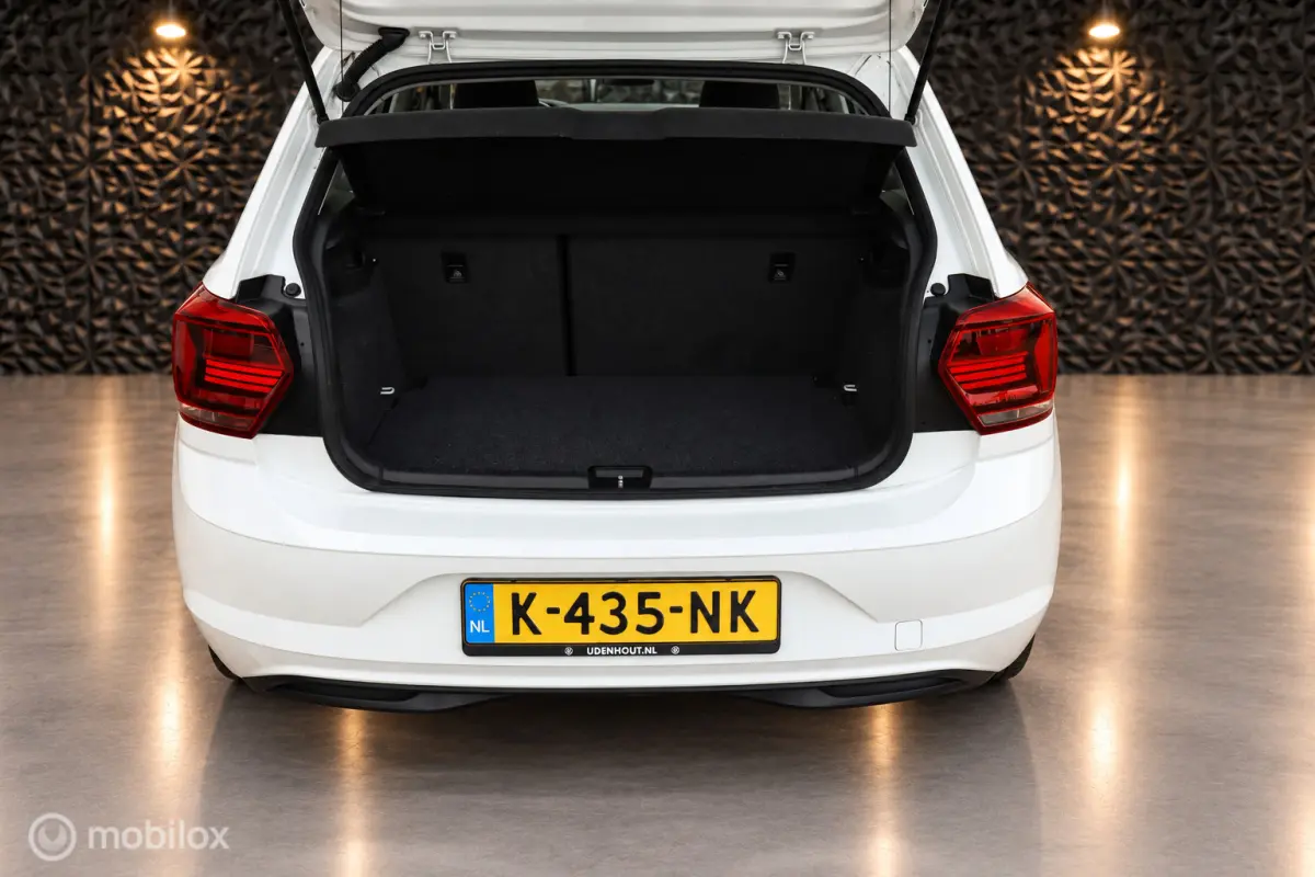 1.0 TSI Comfortline | Carplay | Camera | CC
