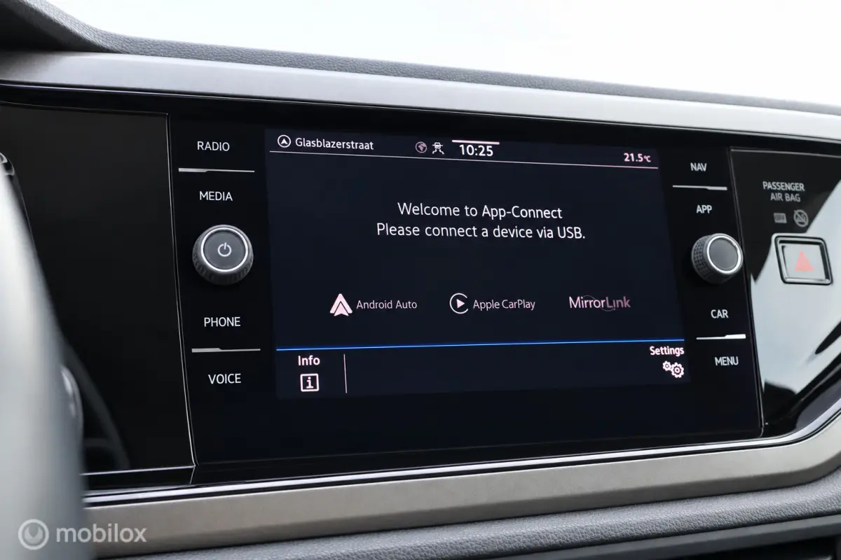 1.0 TSI Comfortline | Carplay | Camera | CC