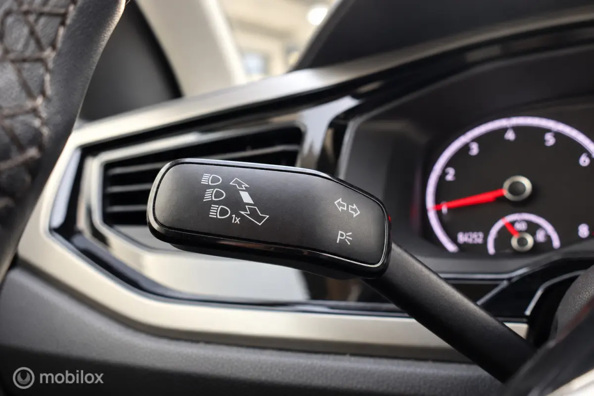 1.0 TSI Comfortline | Carplay | Camera | CC