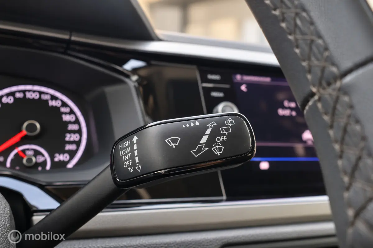 1.0 TSI Comfortline | Carplay | Camera | CC
