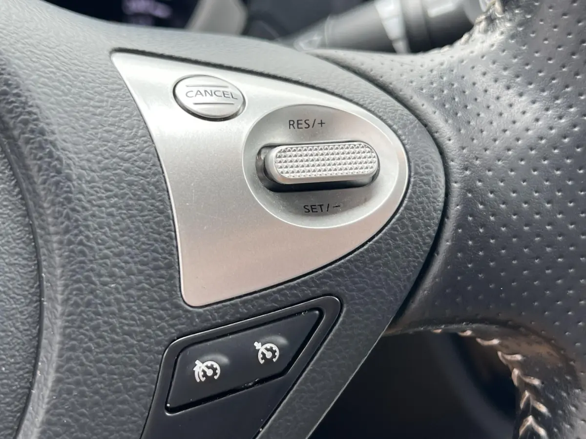 1.2 DIG-T S/S Tekna navi / blind spot / clima / 17"/ keyless