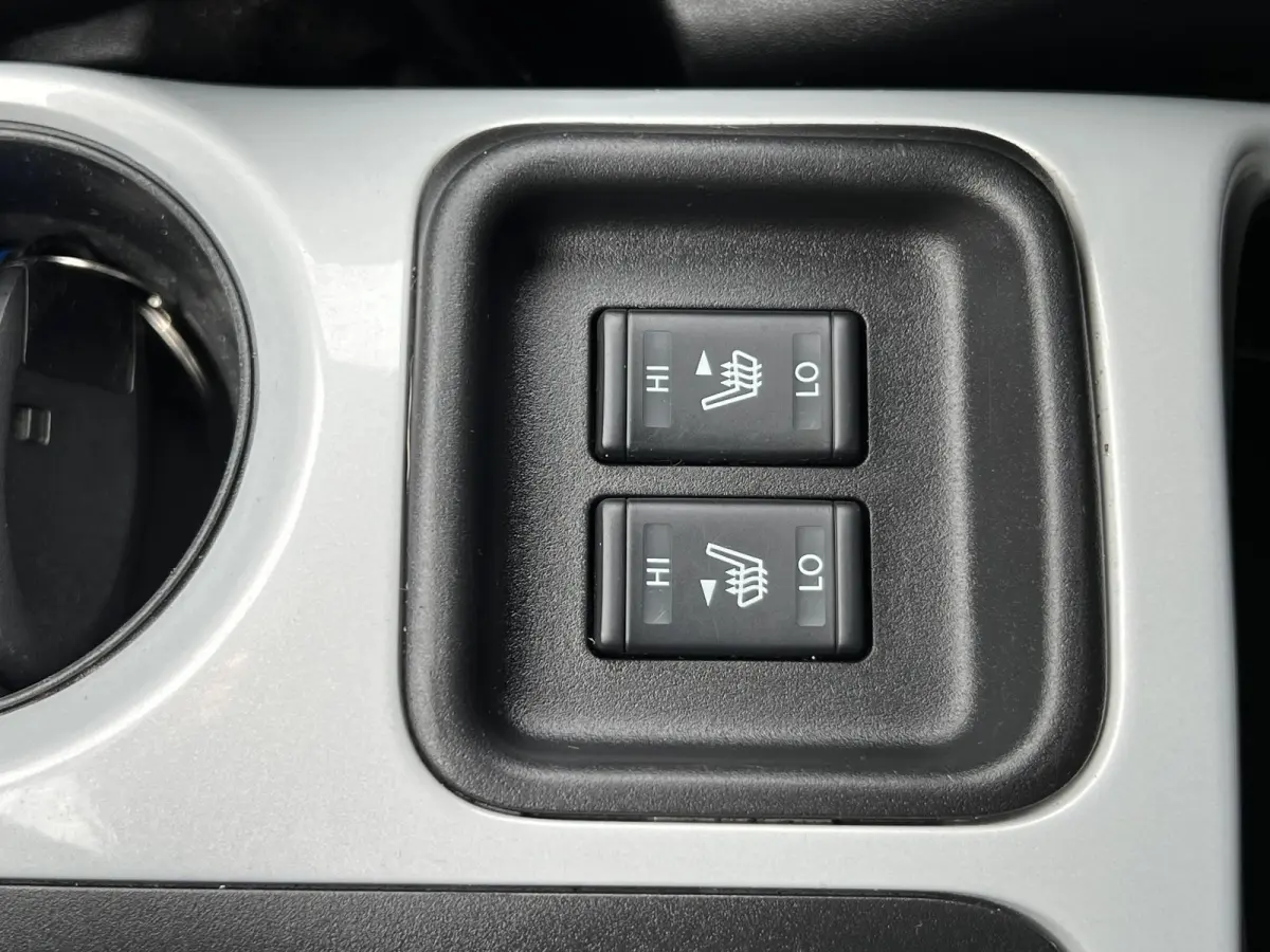 1.2 DIG-T S/S Tekna navi / blind spot / clima / 17"/ keyless