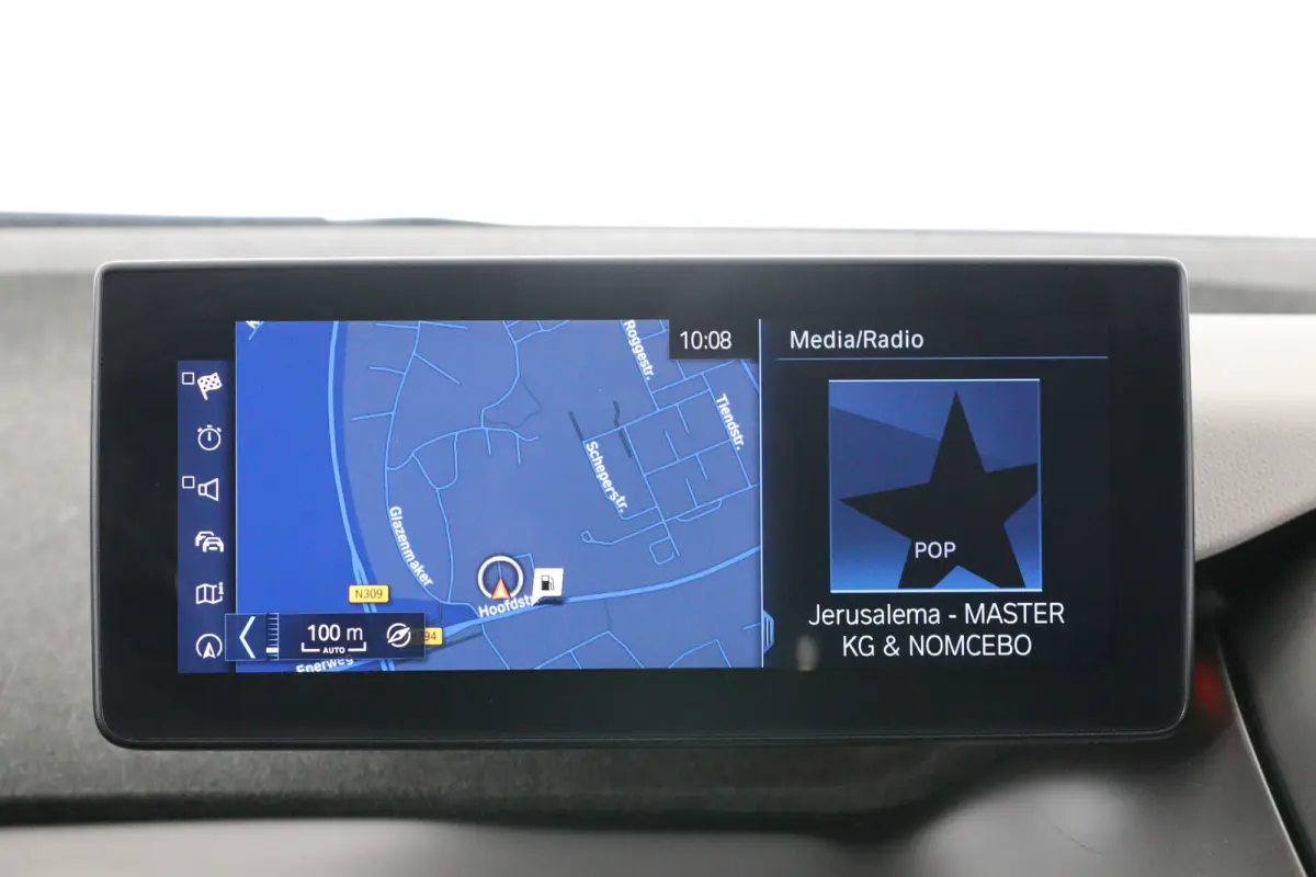 Basis iPerformance 94Ah 33 kWh | Dealer Onderhoud | Harman/Kardon | Stoelverwarming | Led | Climate Control | Navigatie | Cruise Control | Parkeersensoren