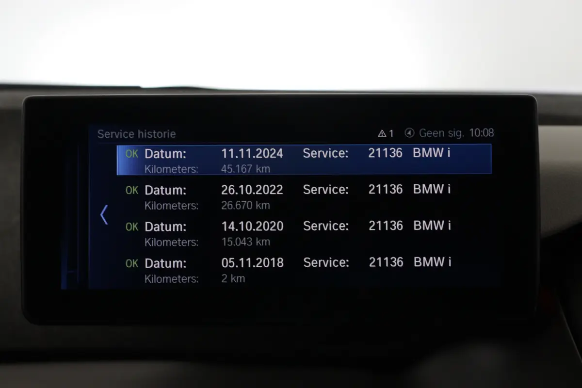 Basis iPerformance 94Ah 33 kWh | Dealer Onderhoud | Harman/Kardon | Stoelverwarming | Led | Climate Control | Navigatie | Cruise Control | Parkeersensoren