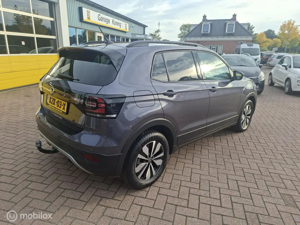 1.0 TSI MOVE AUTOMAAT