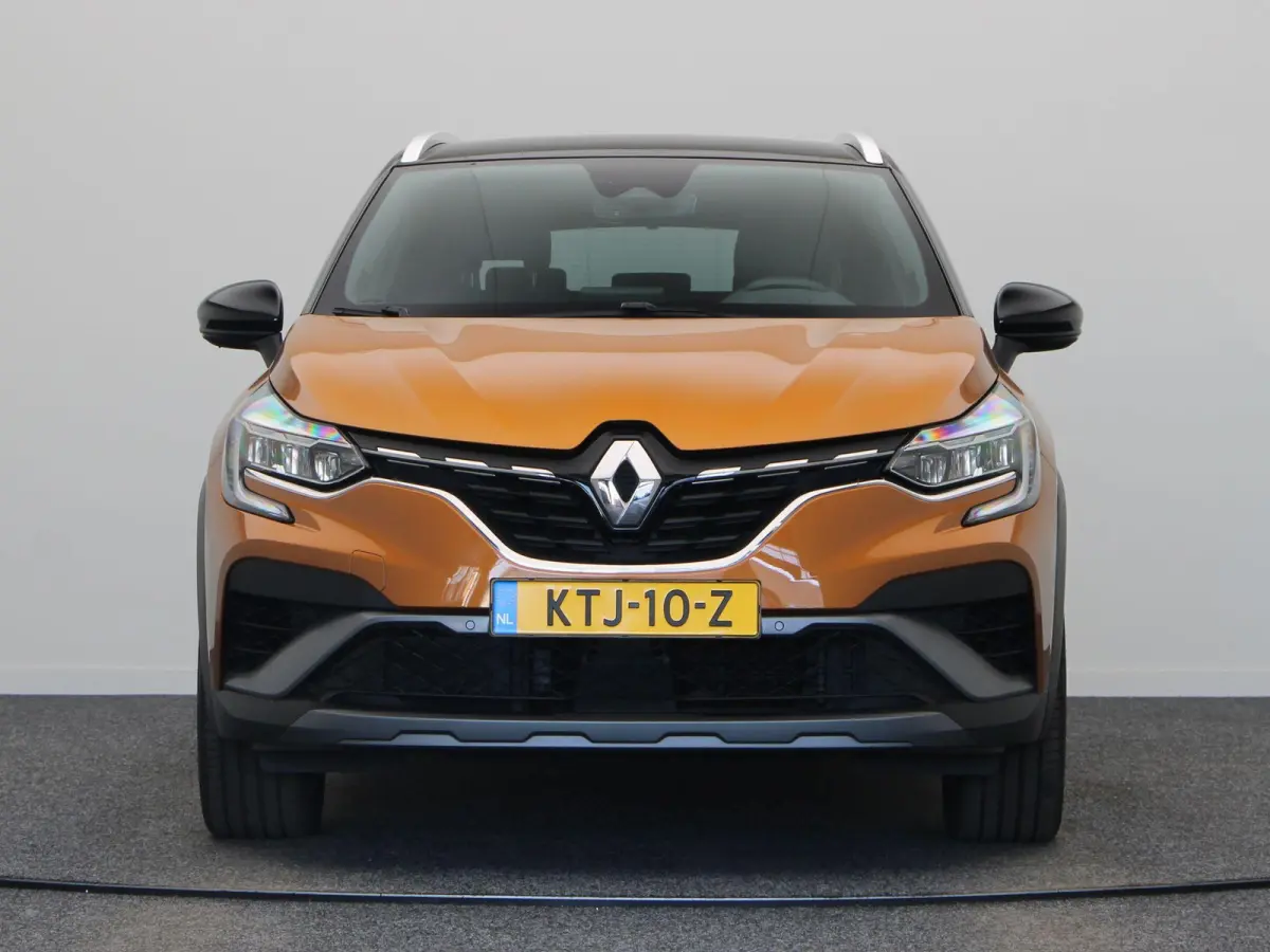 E-Tech Hybrid 145pk R.S. Line | Achteruitrijcamera | Parkeersensoren voor/achter | Climate control |