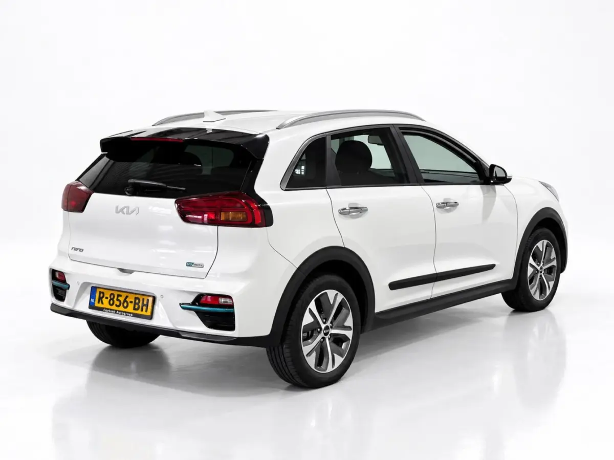 DynamicPlusLine 64 kWh | SOH 99.9% | Schuifdak | Carplay | Stoelverwarming