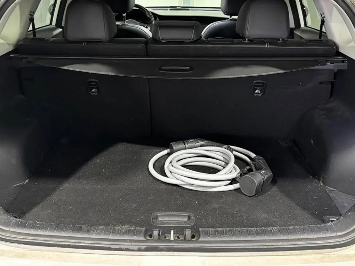 DynamicPlusLine 64 kWh | SOH 99.9% | Schuifdak | Carplay | Stoelverwarming
