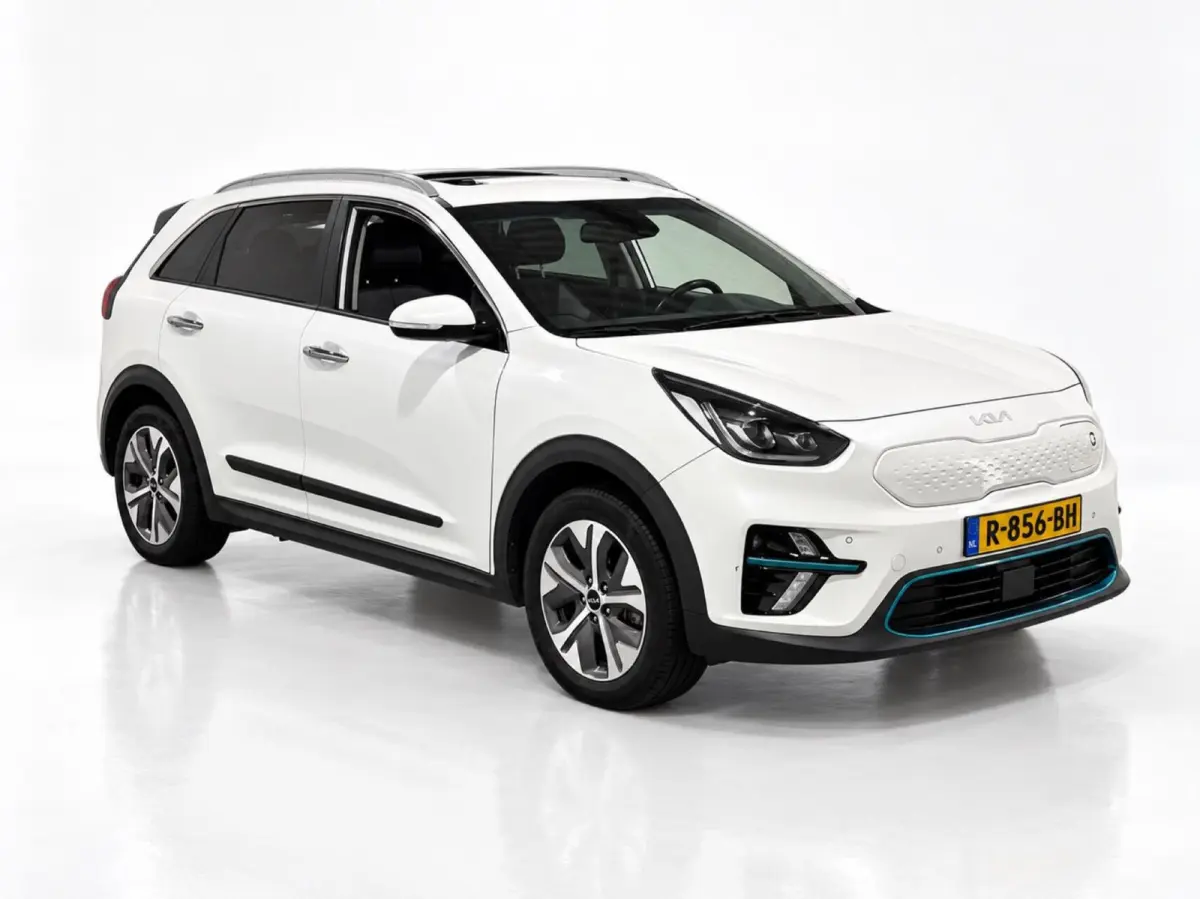 DynamicPlusLine 64 kWh | SOH 99.9% | Schuifdak | Carplay | Stoelverwarming