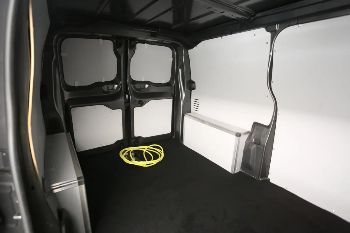 75 kWh Long Range L2H1 | Snelladen | SOH 91% | Airco | Cruise | 3 Zits | Trekhaak | Carplay | Parkeersens.
