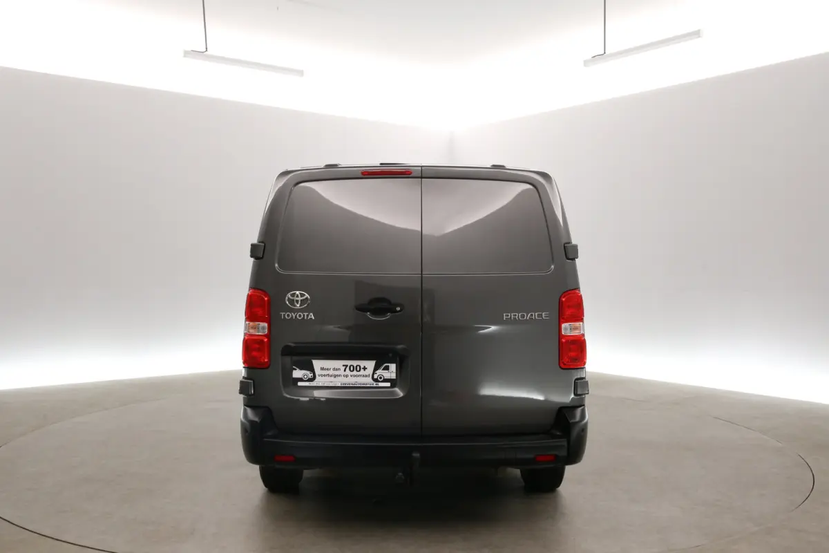 2.0D L3H1 | Automaat | Airco | Camera | Cruise | 3 Zits | Carplay | Trekhaak | 2xSchuifdeur