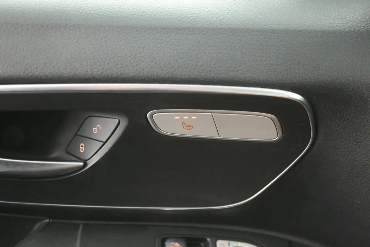 116 CDI Extra Lang | Automaat | Clima | Camera | Cruise | Carplay | 3 Zits | LED | Navi | Trekhaak