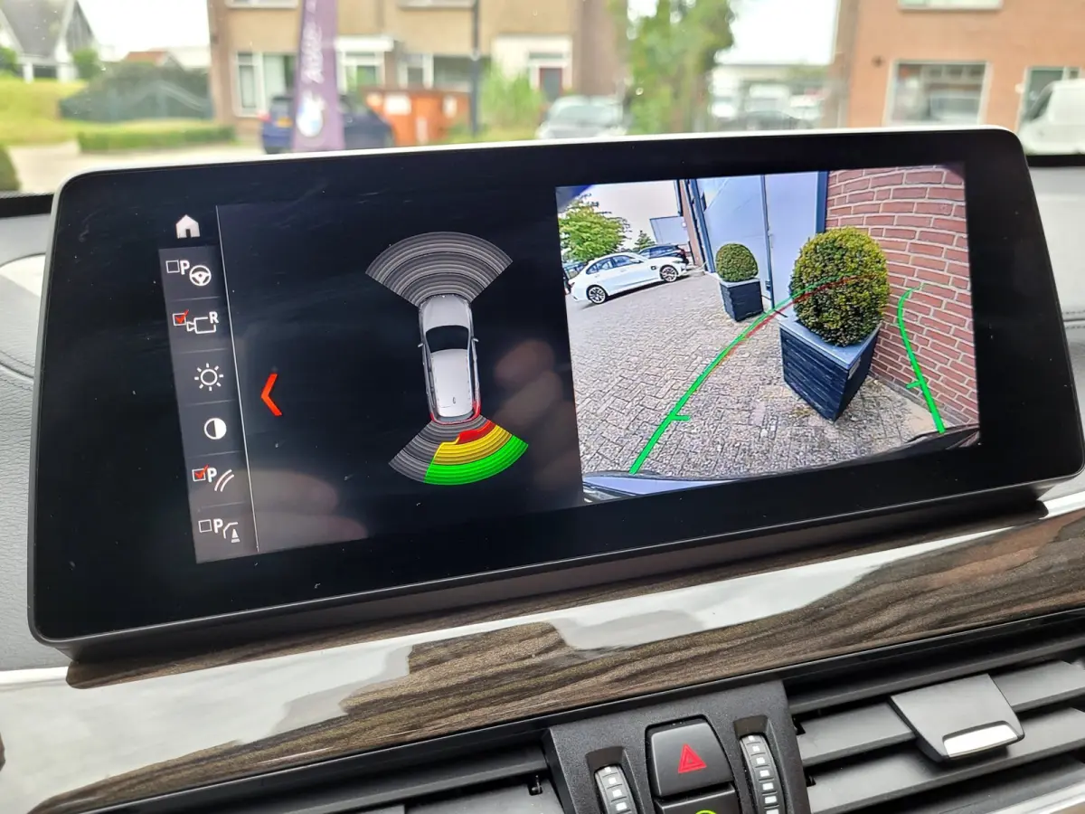 XDrive25e M-sport, Pano, ACC, HUD, Cam, Trekhaak, HiFi, Keyless
